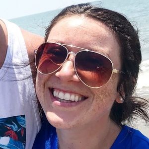 Meet your Posher, Nikki